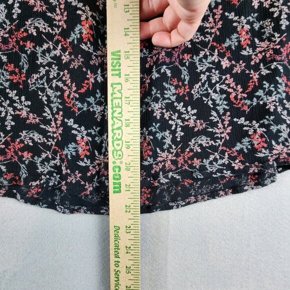 Maeve ANTHROPOLOGIE Bainbridge Black Gathered FLORAL Button Down Top Bohemian 4‎ - Picture 10 of 10